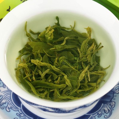 武阳春雨二级毛峰春茶茶叶2023年明前绿茶浓香新茶100g袋装散茶图3