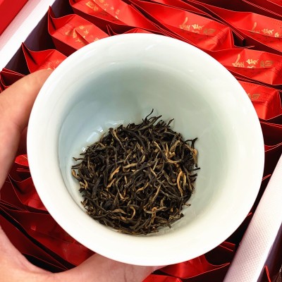 武夷山红茶金骏眉茶叶礼盒装250g浓香型武夷山正山小种节日送礼图3