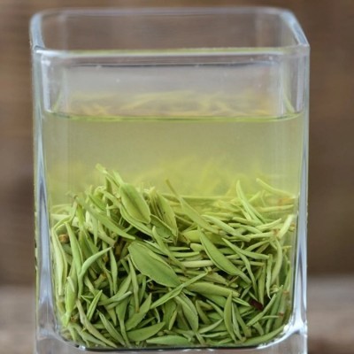 新茶叶明前高山云雾 炒青春茶 日照充足 浓香散装茶怡品图5